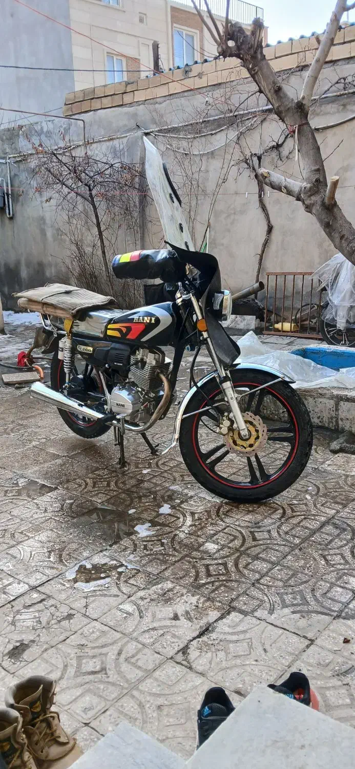 موتور هانی ۲۰۰مدل۴۰۳|موتورسیکلت|سنندج, |دیوار