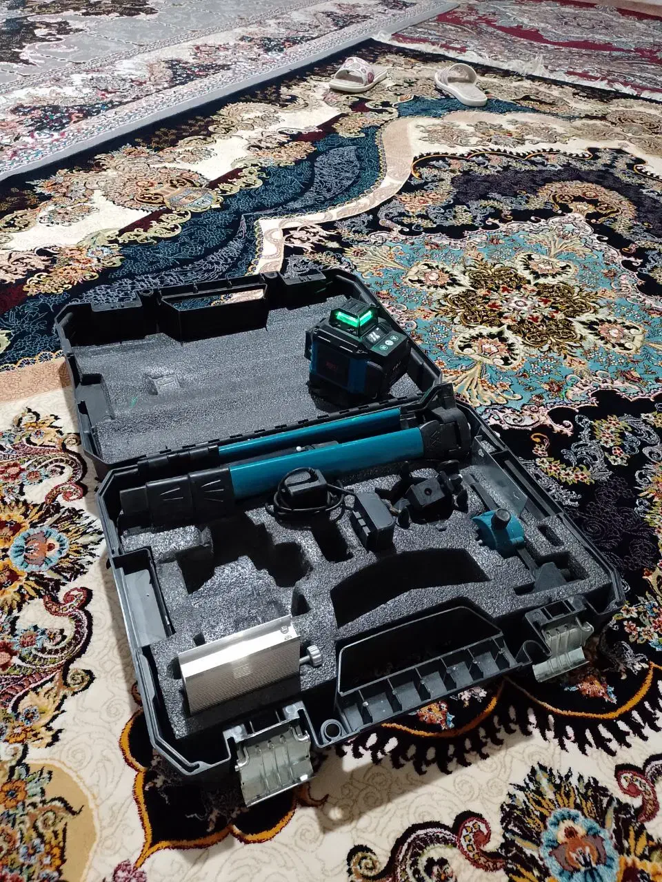 تراز لیزی چهار خط بوش|ابزارآلات|مراغه, |دیوار