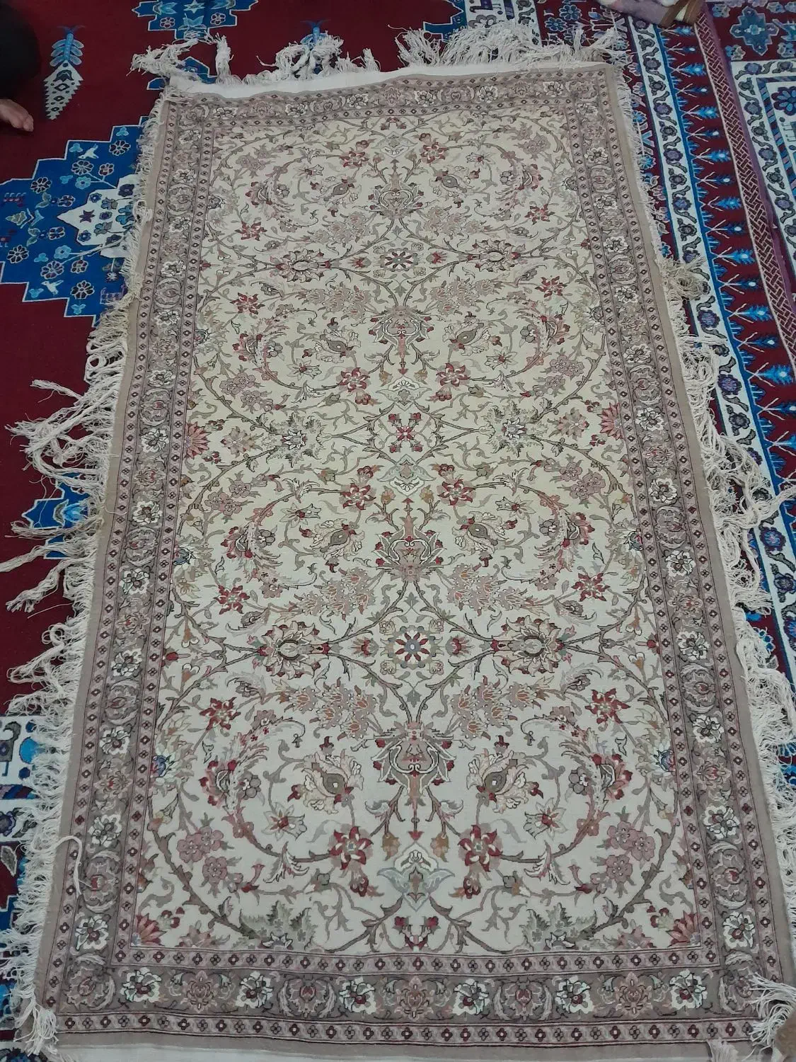 فرش دست بافت ابریشم با مرینوس|فرش|انگوران, |دیوار