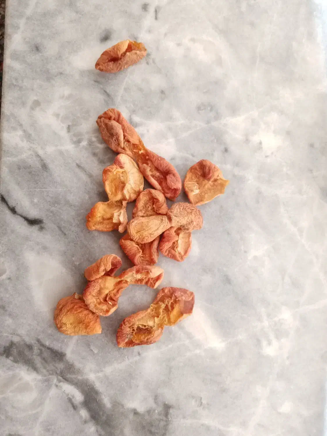 قیصی یا همون زرد آلو خشک|خوردنی و آشامیدنی|نقده, |دیوار