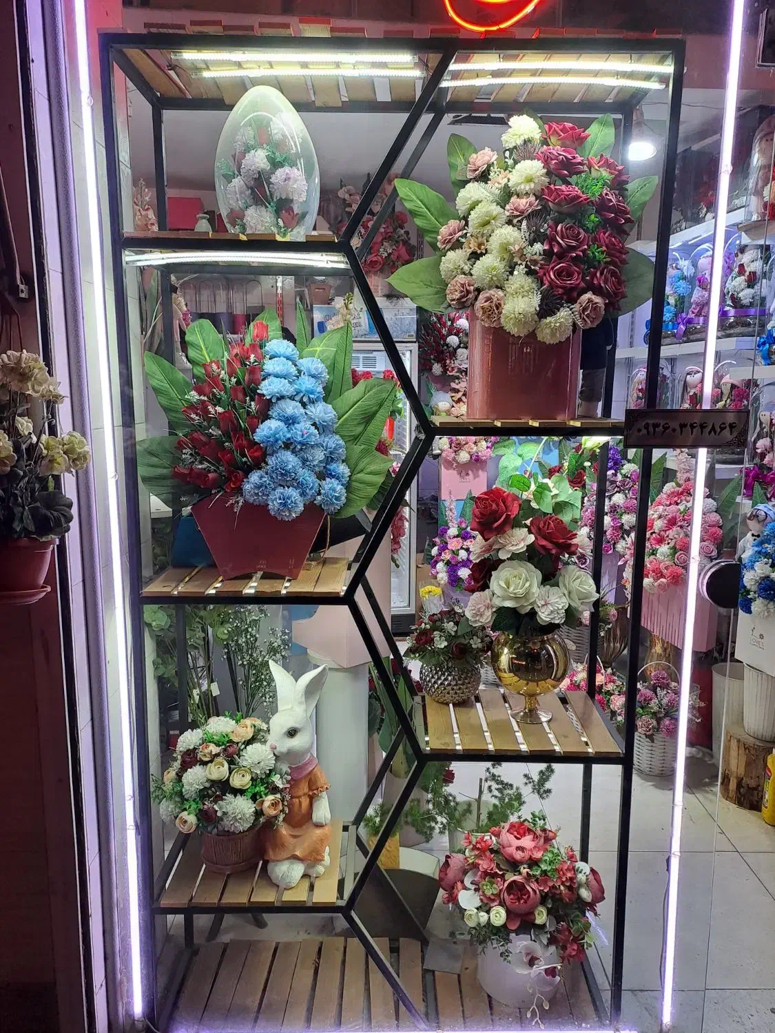 ویترین آهنی قفسه آهنی با چوب روسی|بوفه، ویترین، کنسول|مراغه, |دیوار