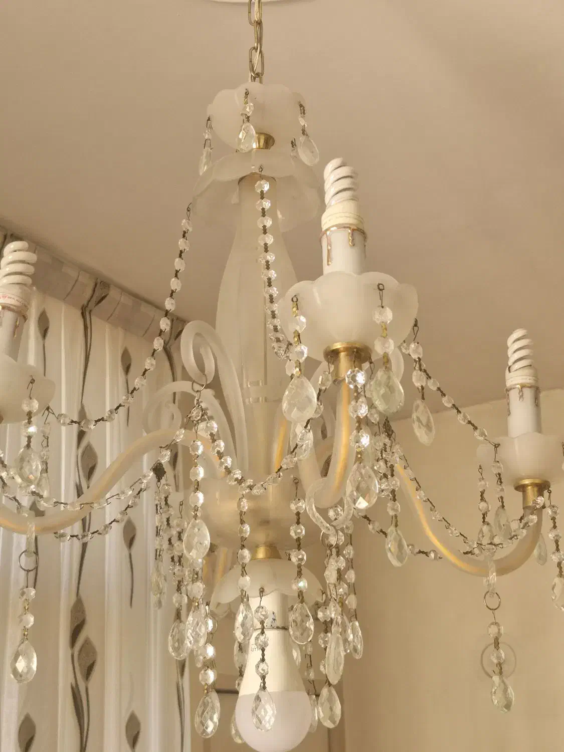 لوستر چهار شاخه|لوستر و چراغ آویز|زنجان, |دیوار