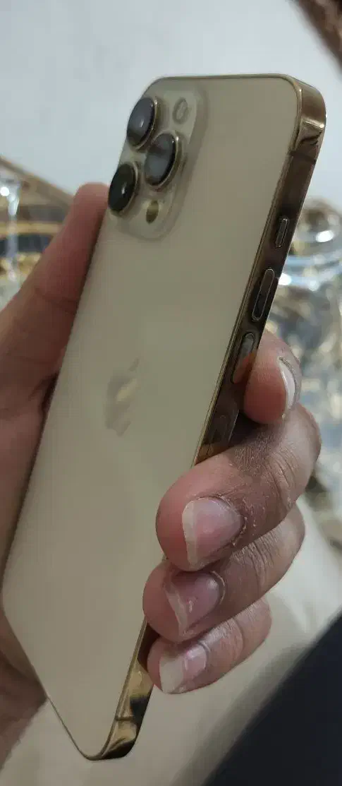 آیفون۱۳ پرومکسLa باطری تعویض شرکت|موبایل|آبدانان, |دیوار