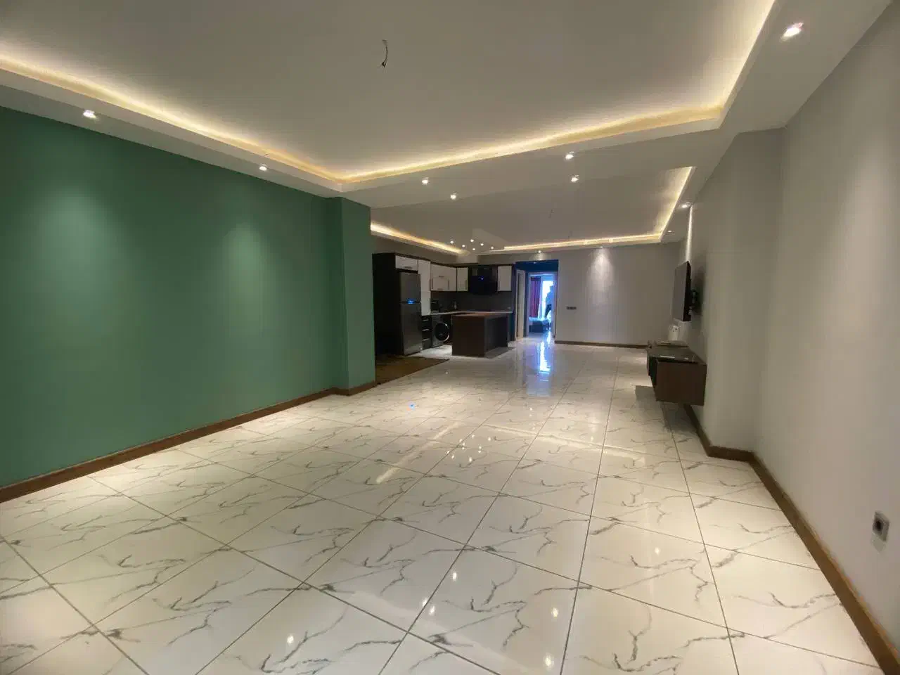 واحد ۱۱۵ متری در برج پلاک صفر دریا|فروش آپارتمان|سرخرود, |دیوار