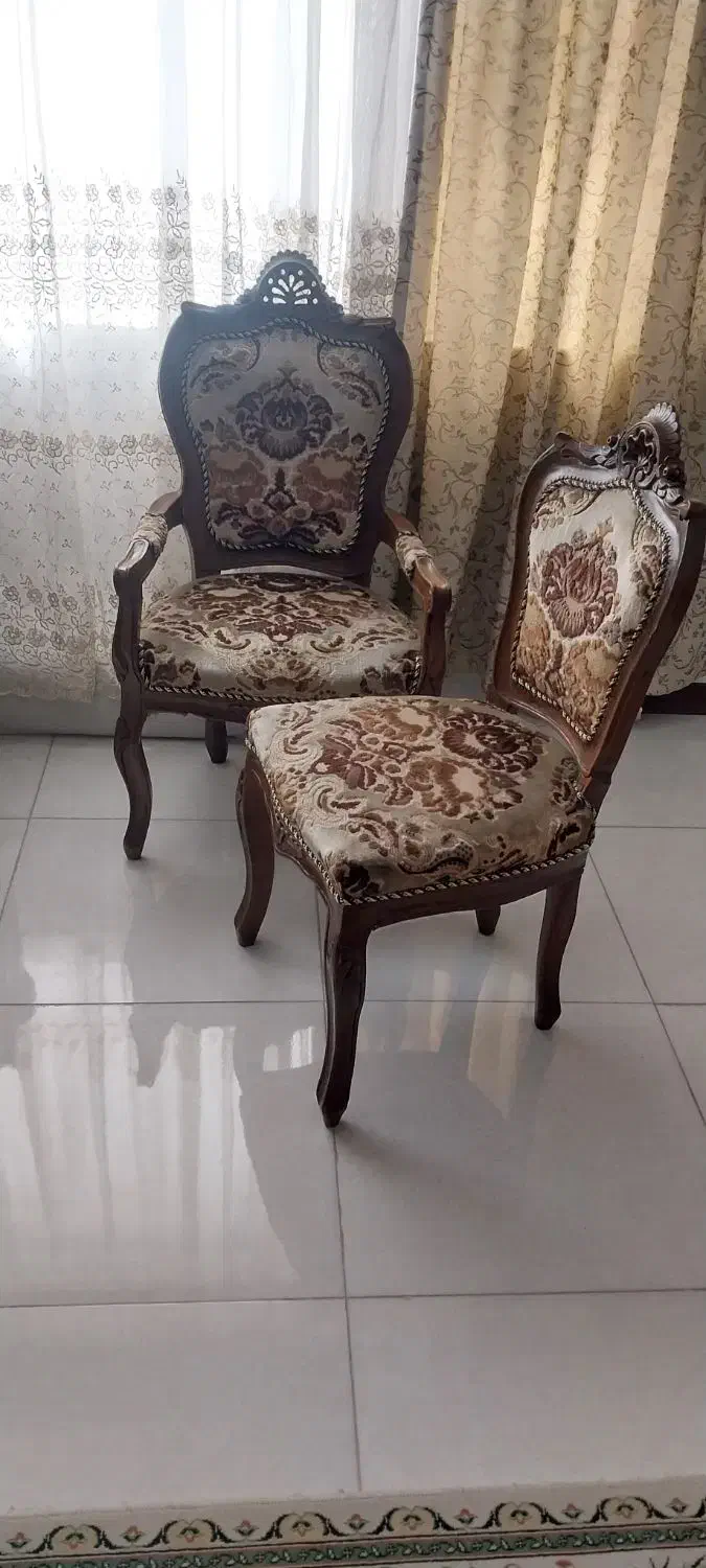 ۶ عدد سلطنتی تک|مبلمان خانگی و میز عسلی|قدس, شهرقدس|دیوار