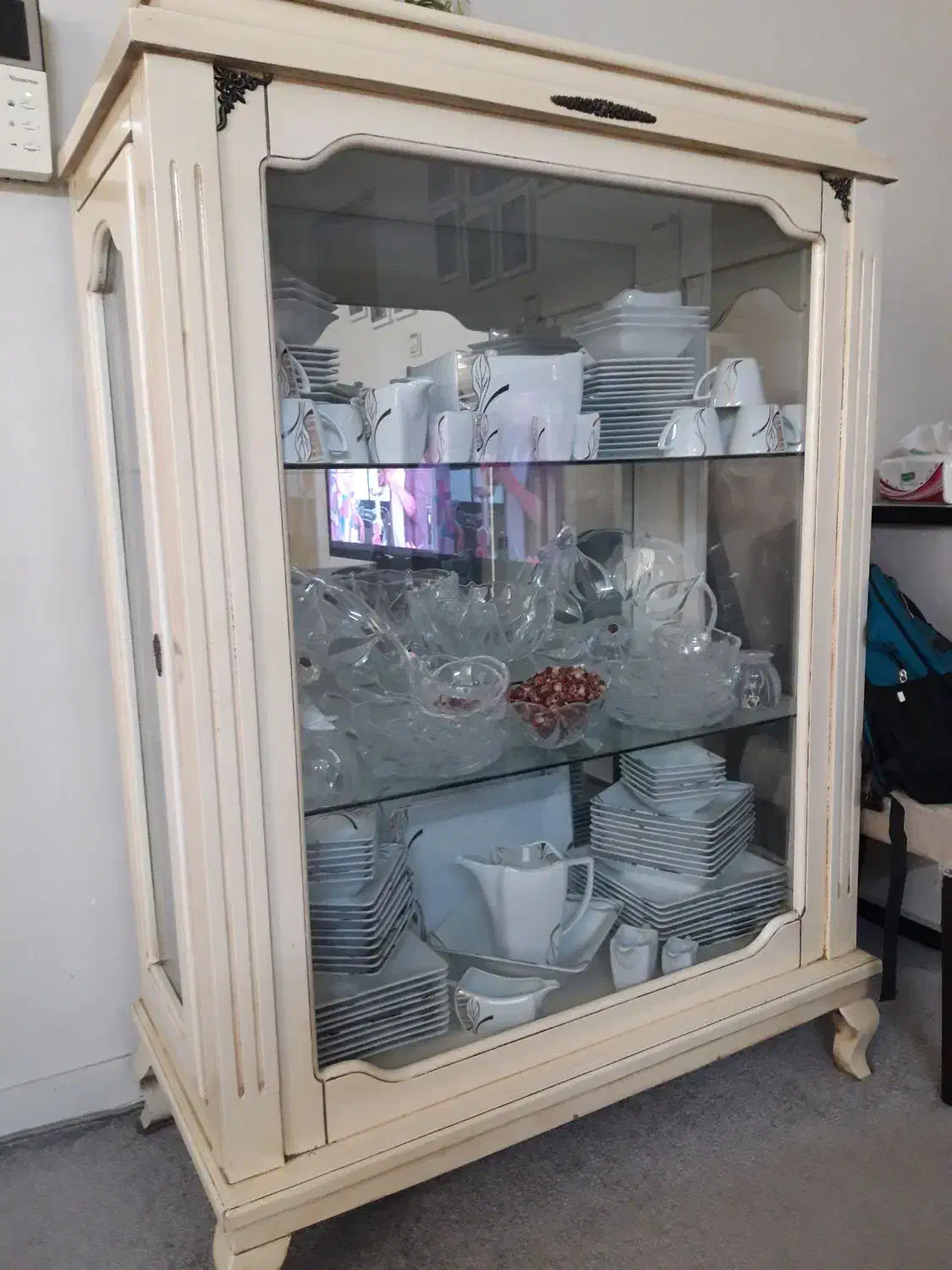 بوفه|بوفه، ویترین، کنسول|کرج, ساسانی (قلمستان)|دیوار