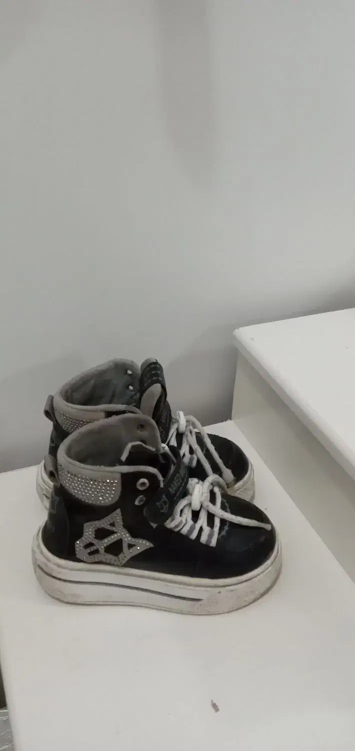 نیم بوت دخترانه سایز۲۸درحدصفر|کفش و لباس بچه|اردبیل, |دیوار