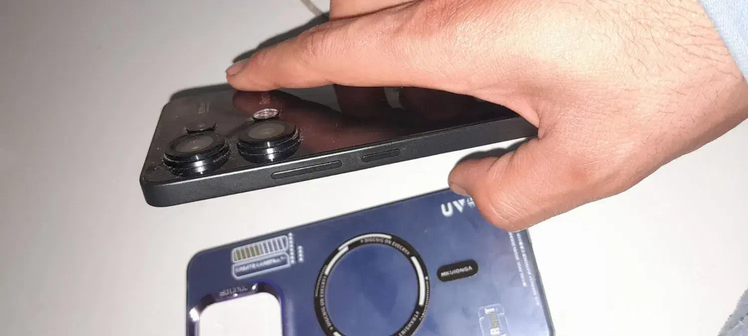 نوت 13 معمولی|موبایل|بروجرد, |دیوار