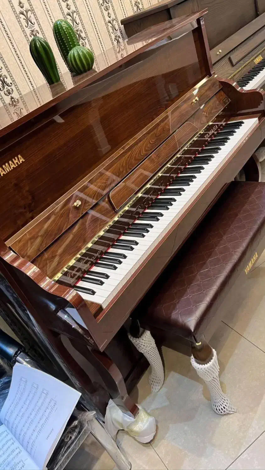 پیانو یاماها مدل CLN|پیانو، کیبورد، آکاردئون|تبریز, |دیوار