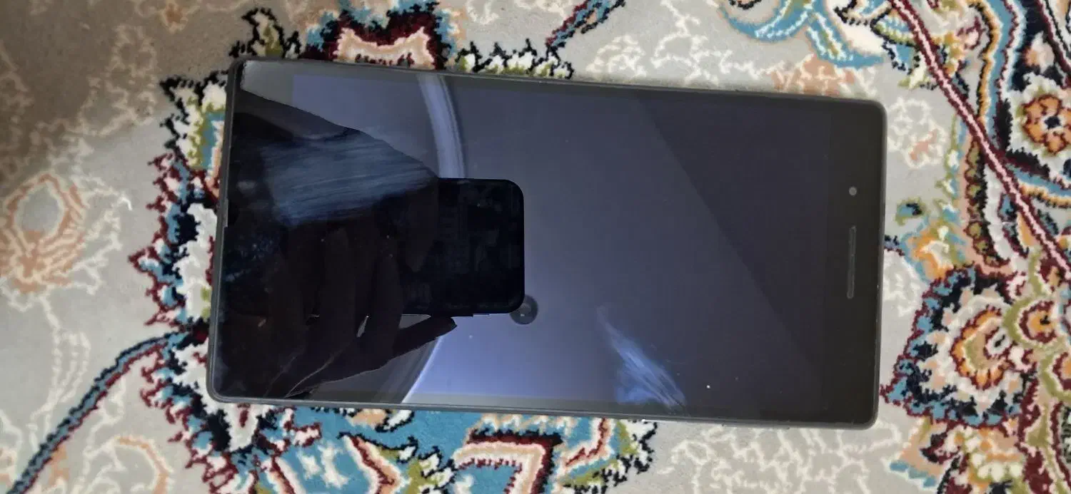 تبلت|تبلت|قم, باجک دو|دیوار