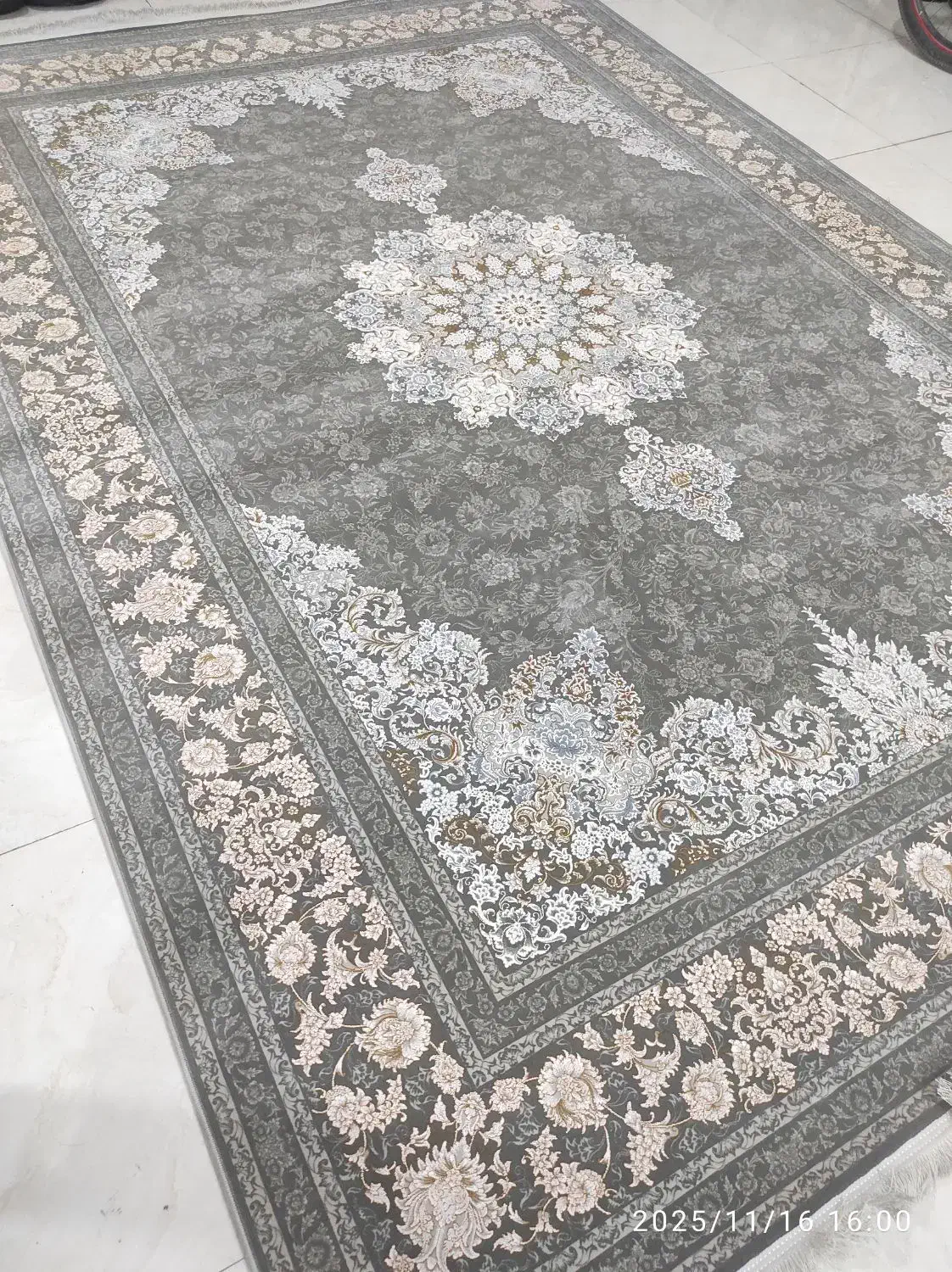 دوتخته فرش 9 متری 1200 شانه|فرش|ورامین, خیر آباد|دیوار