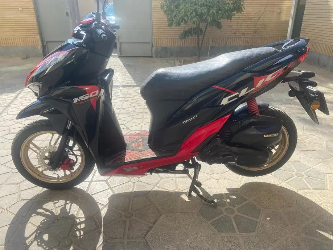 موتور طرح کلیک|موتورسیکلت|اصفهان, بهارستان|دیوار