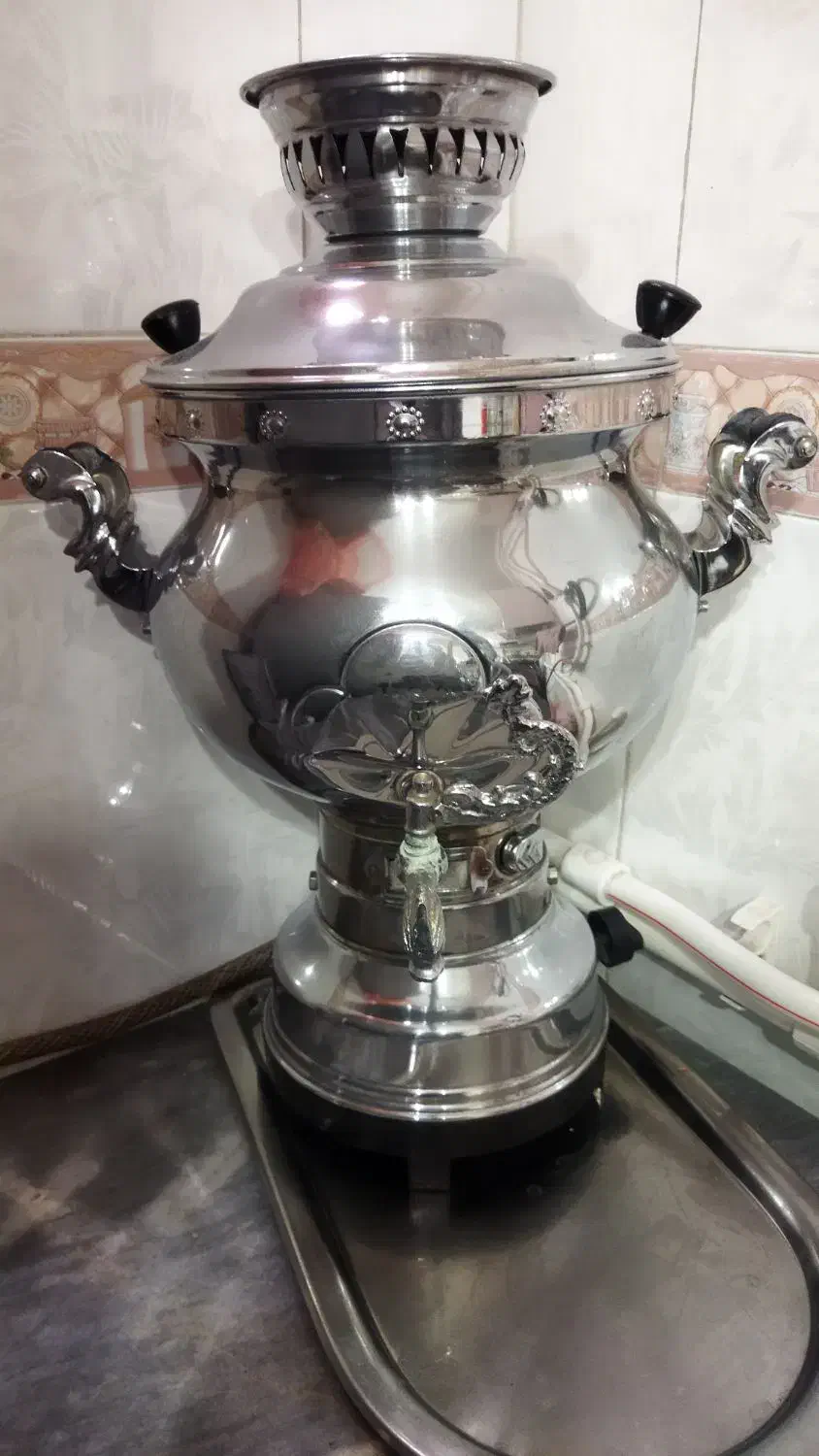 سماورگازی  هشت لیتری درحد نو|سماور، چایساز، قهوهساز|ساوه, |دیوار