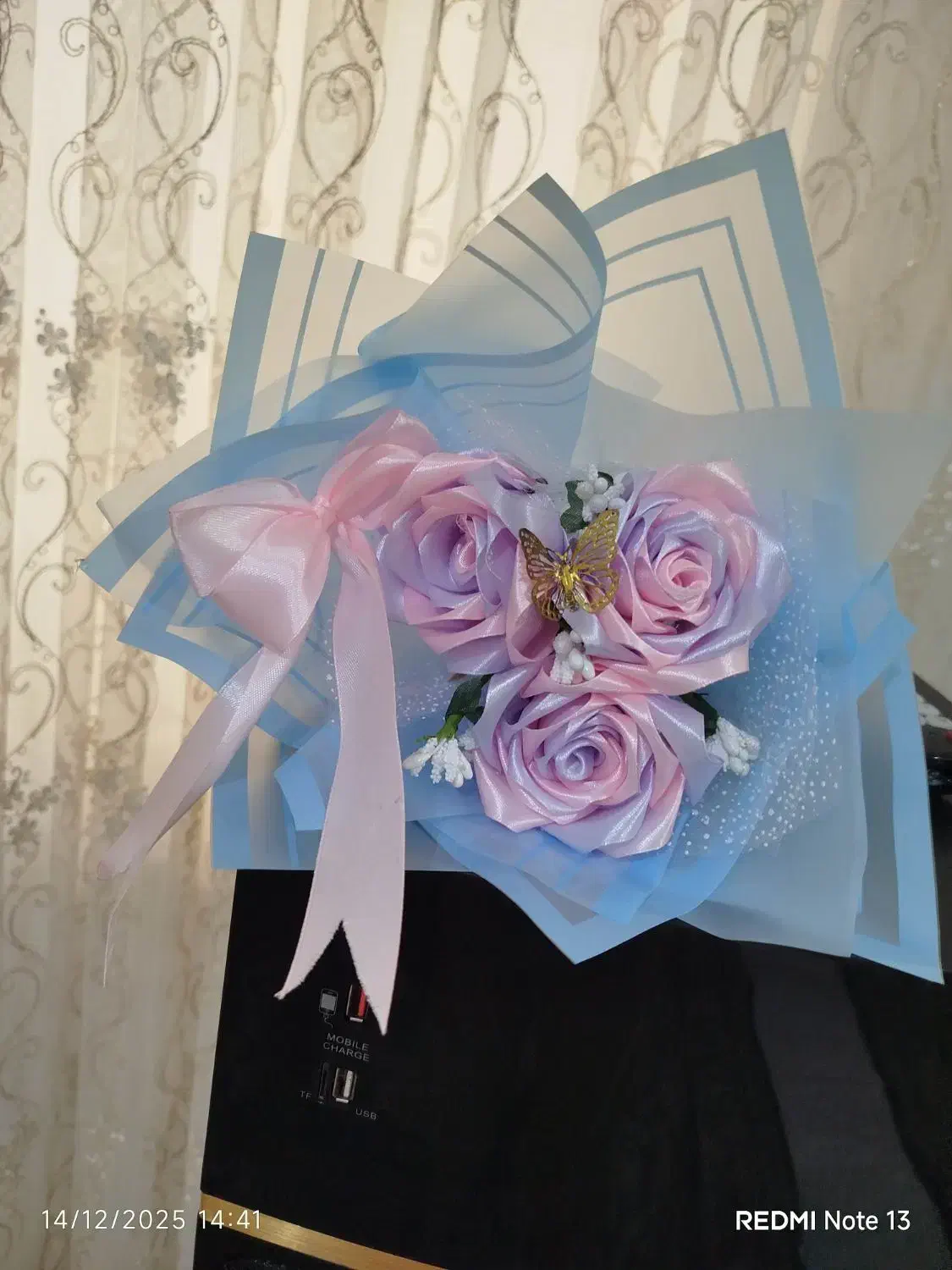 گل روبانی|گل مصنوعی|کشکسرای, |دیوار