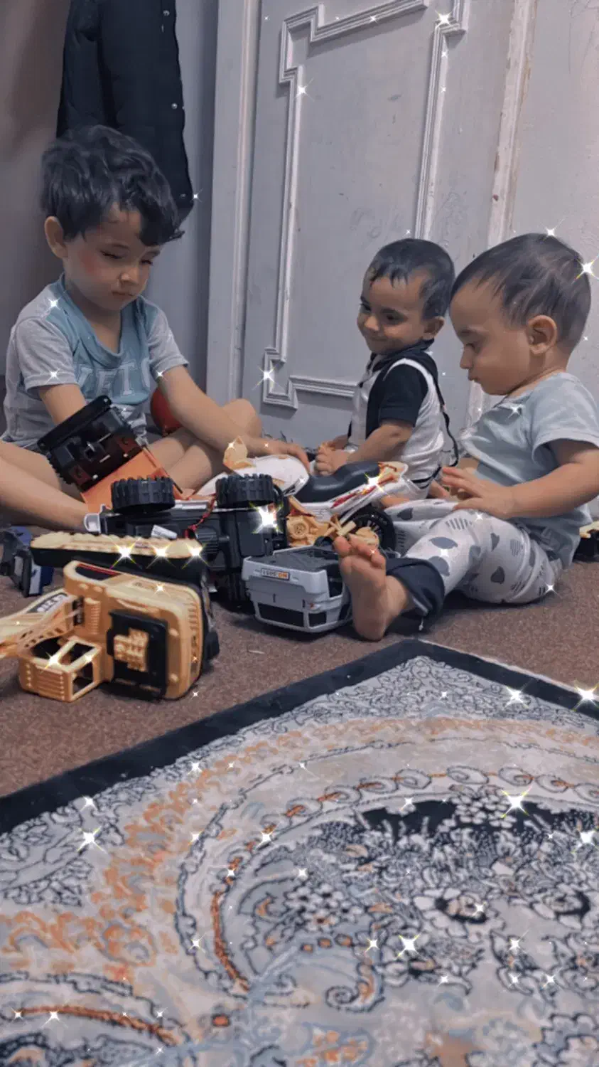 نیازمند پرستار کودک|استخدام درمانی، زیبایی، بهداشتی|صدرا-فارس, فاز ۱|دیوار