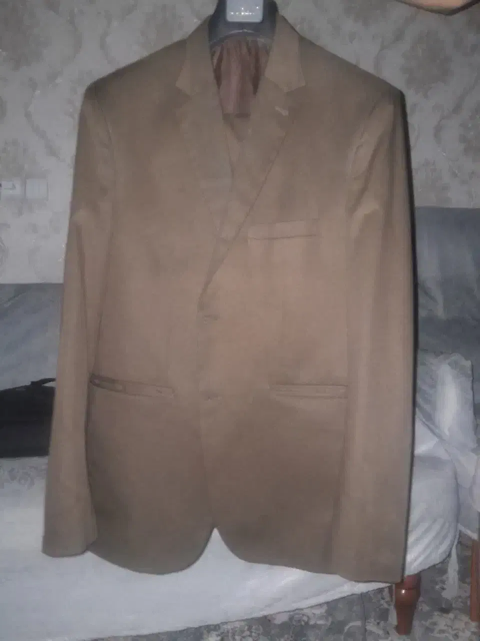 کت شلوار نو|لباس|برخوار, |دیوار