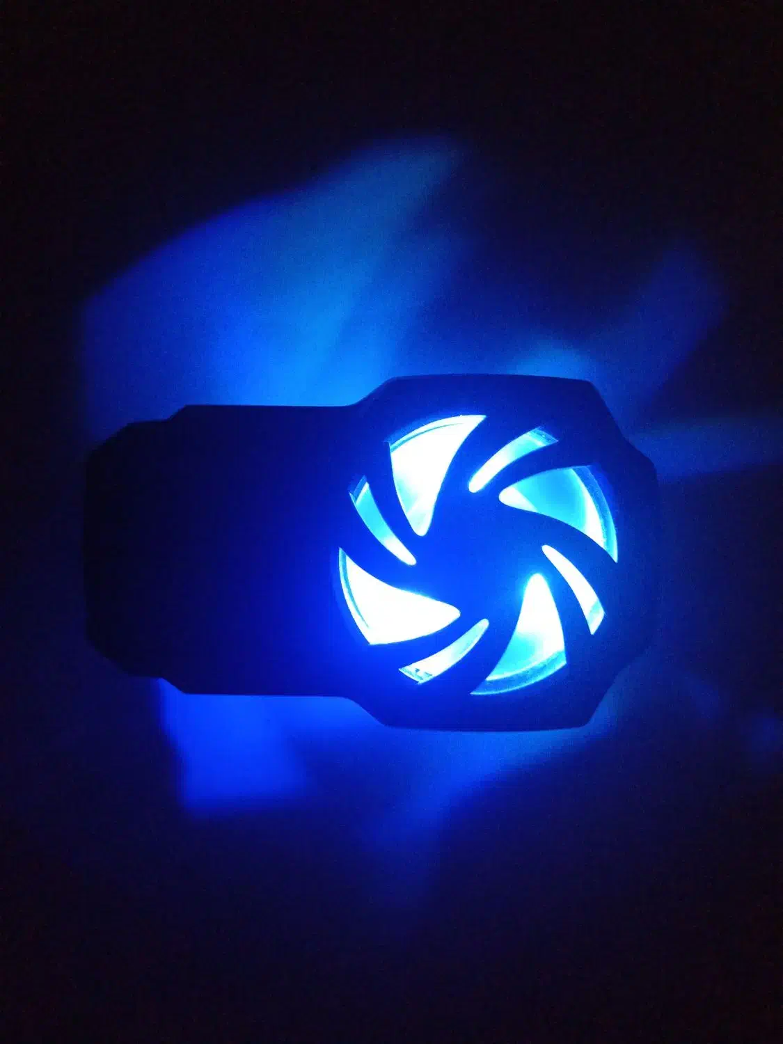 فن خنک کننده گوشی|لوازم جانبی موبایل و تبلت|شاهینشهر, شهرک گلدیس|دیوار