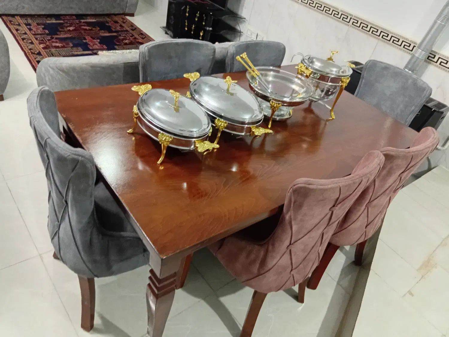 مبل ۷ نفره +میز نهار خوری چوب راش+ میز تلویزیون|مبلمان خانگی و میز عسلی|شهریار, شهرک امیریه|دیوار