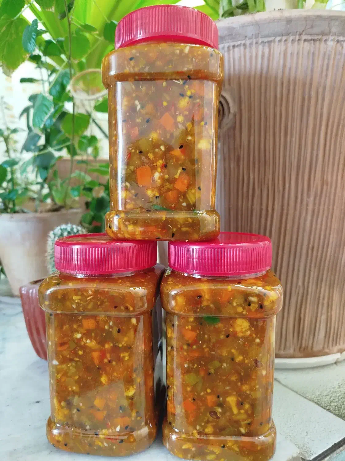 ترشی خانگی|خوردنی و آشامیدنی|بردسیر, |دیوار