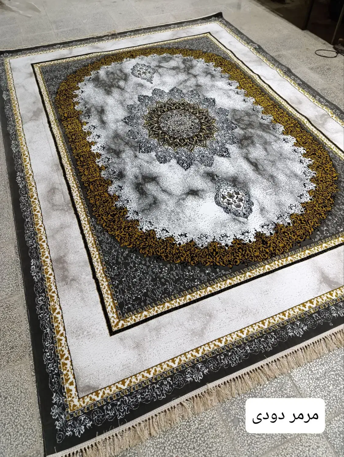 فرش بروزکاملا آکبند۶و۹و۱۲متری بازرگانی مهدی زاده|فرش|ورامین, ورامین|دیوار