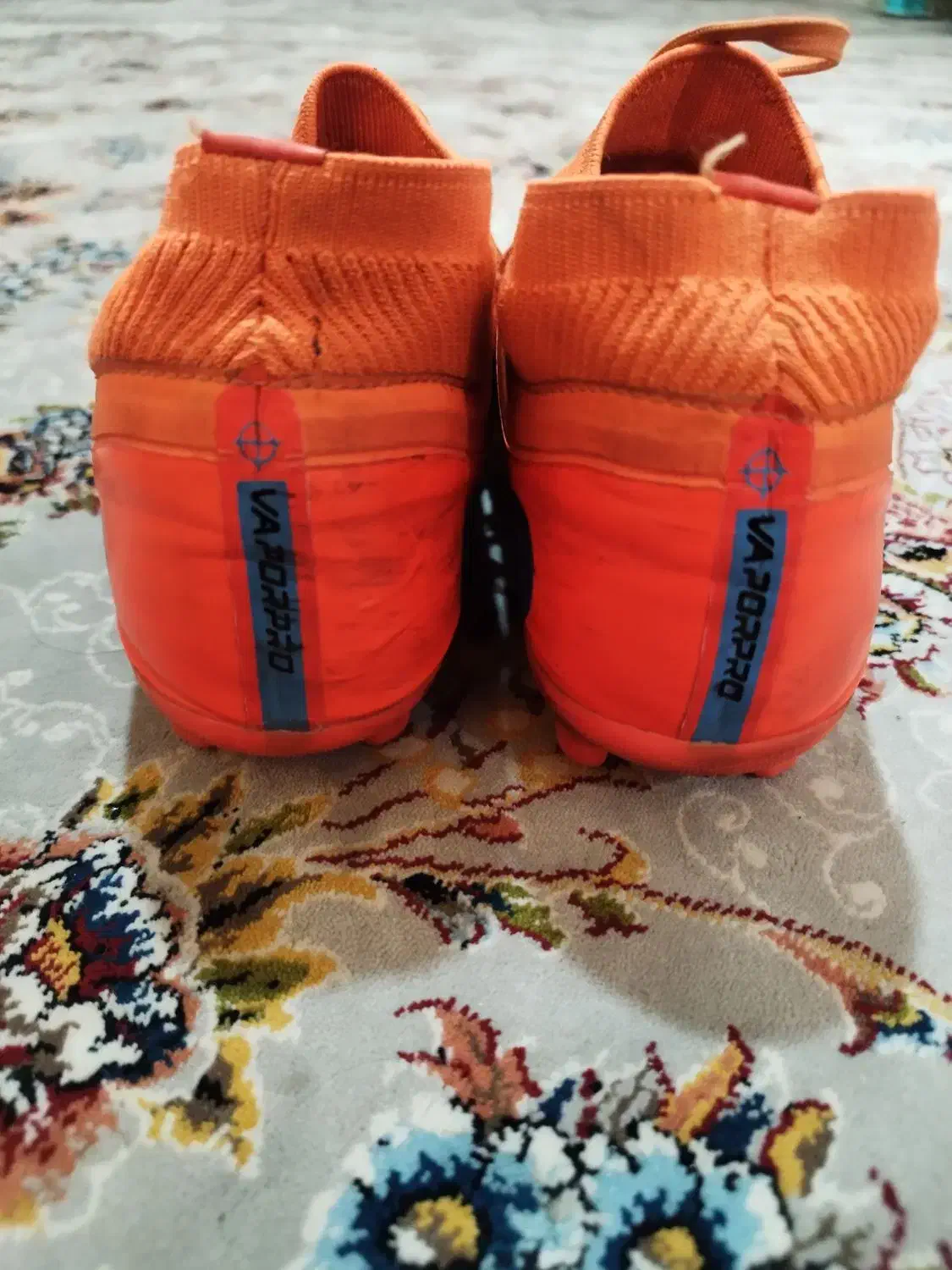 کفش چمن|کیف، کفش، کمربند|مشهد, انصار|دیوار