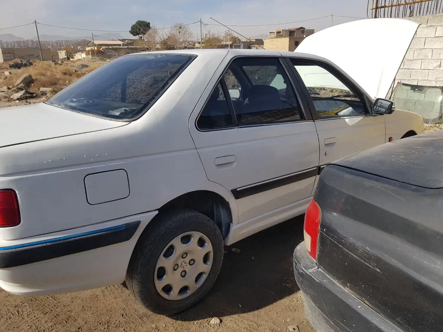 پژو پارس مدل ۸۷|خودرو سواری و وانت|فولادشهر, A1|دیوار