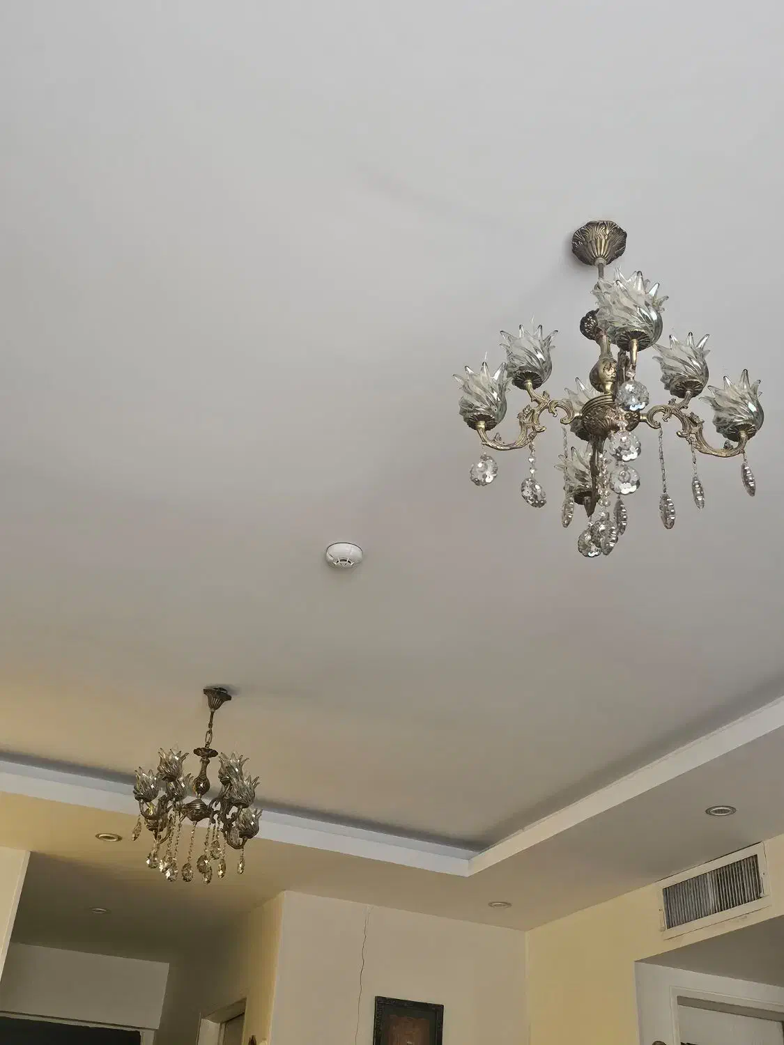 لوستر برنجی ۴ شاخه ۸ شعله|لوستر و چراغ آویز|تهران, دریاچه شهدای خلیج فارس|دیوار