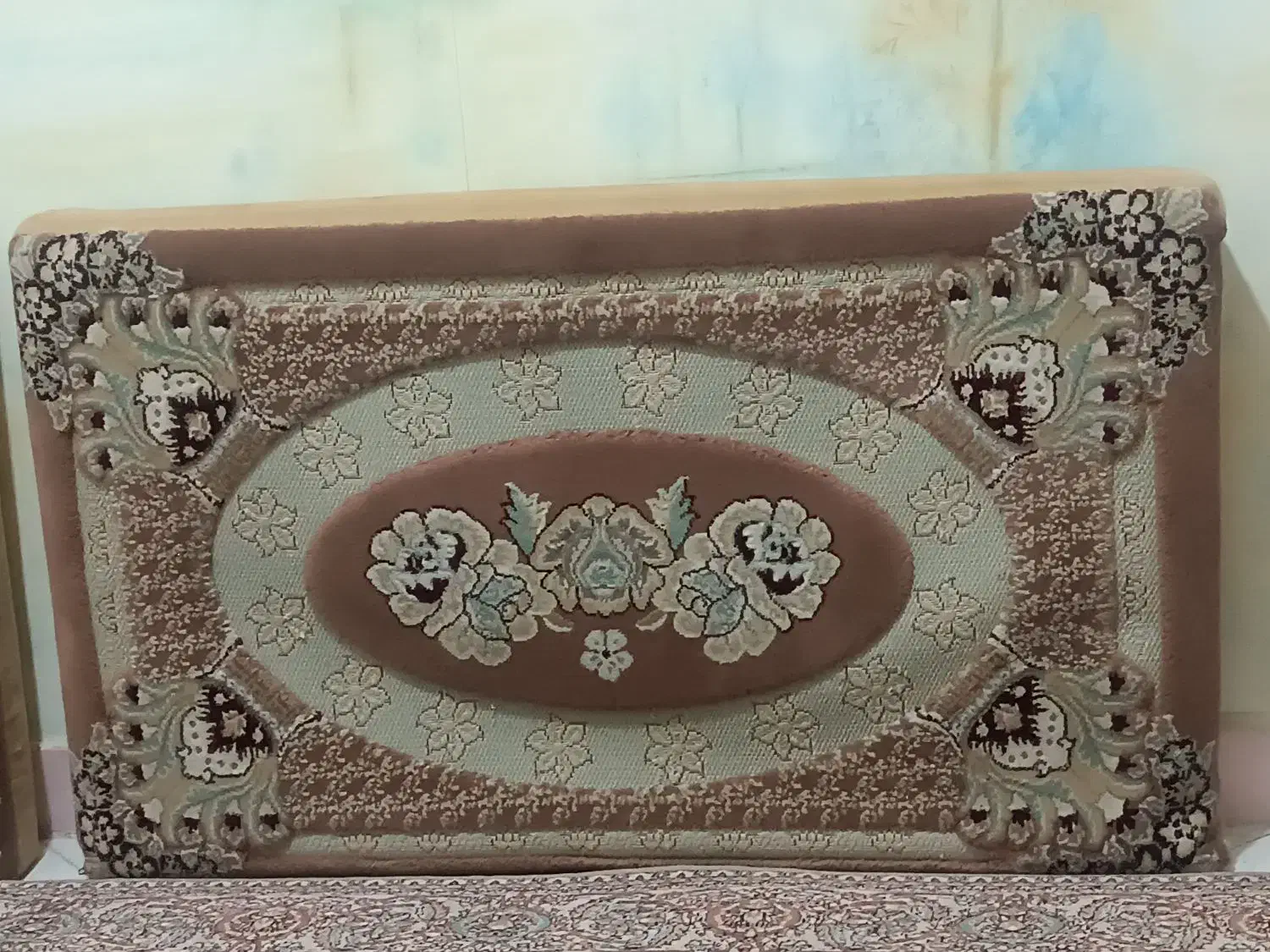 پشتی|پشتی|کرج, کرج نو|دیوار