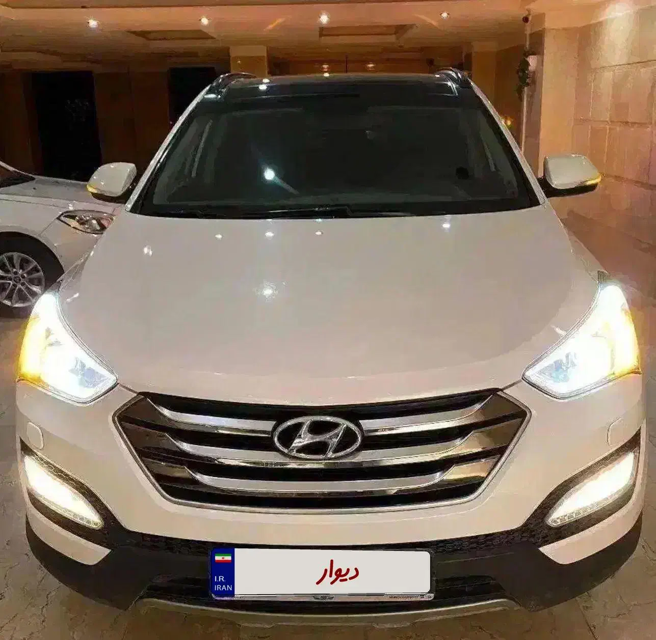 سانتافه ۲۰۱۵ فول کامل جفت ساب تمیز کیلومتر واقعی|خودرو سواری و وانت|اصفهان, خانه اصفهان|دیوار