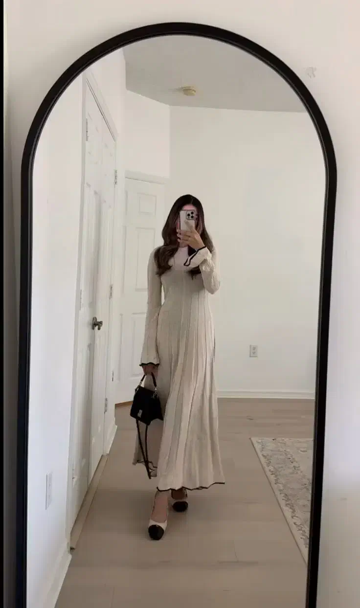 آینه الیوسا|آینه|بناب, |دیوار