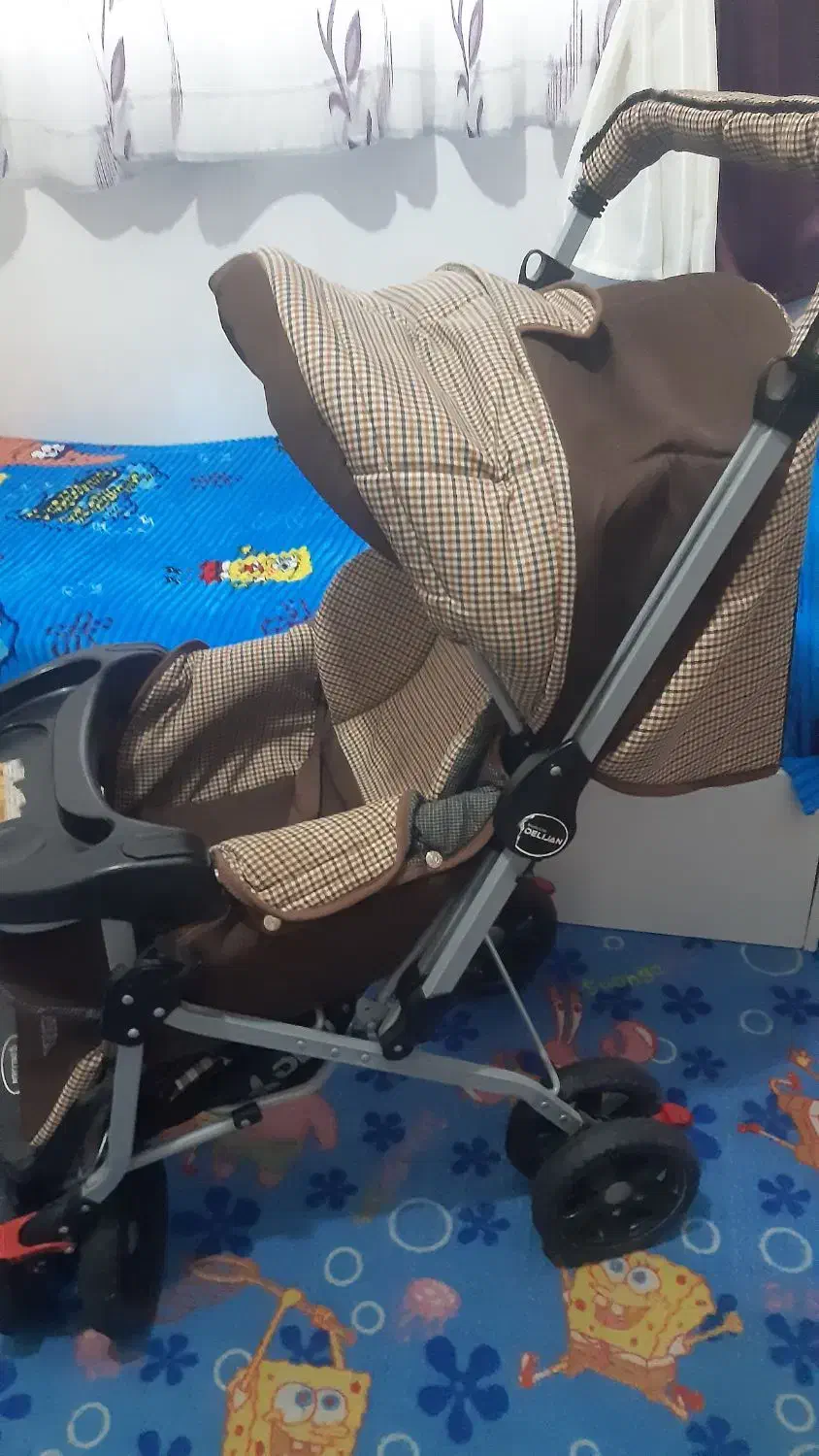 یک عدد کالسکه|کالسکه و لوازم جانبی|الیگودرز, |دیوار