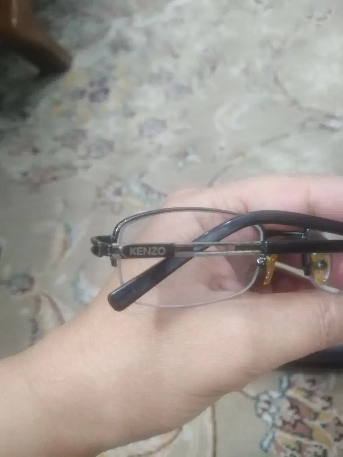 عینک طبی|زیورآلات و اکسسوری|یزد, |دیوار