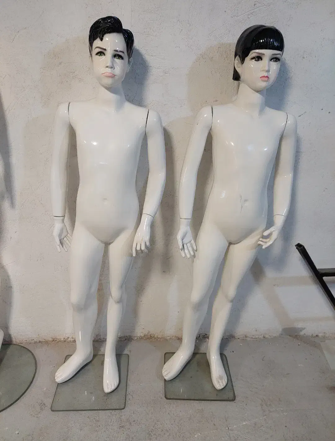 مانکن،چوب لباسی،رگال چهارشاخه، تگ دزدگیر،رگال تیله|فروشگاه و مغازه|شیراز, ملاصدرا|دیوار