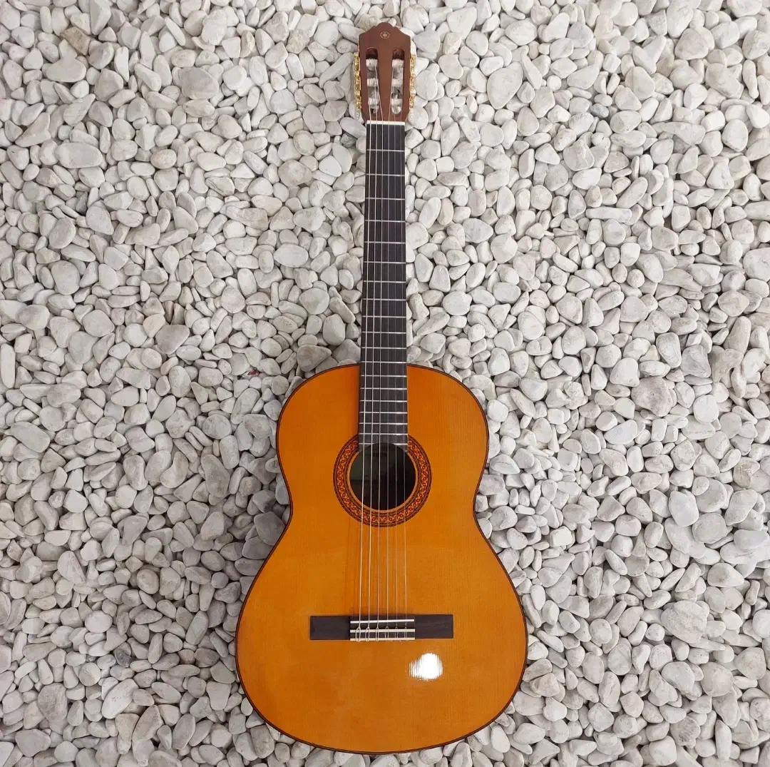 گیتار یاماها اصلی c70|گیتار، بیس، امپلیفایر|شیراز, فرهنگ شهر|دیوار