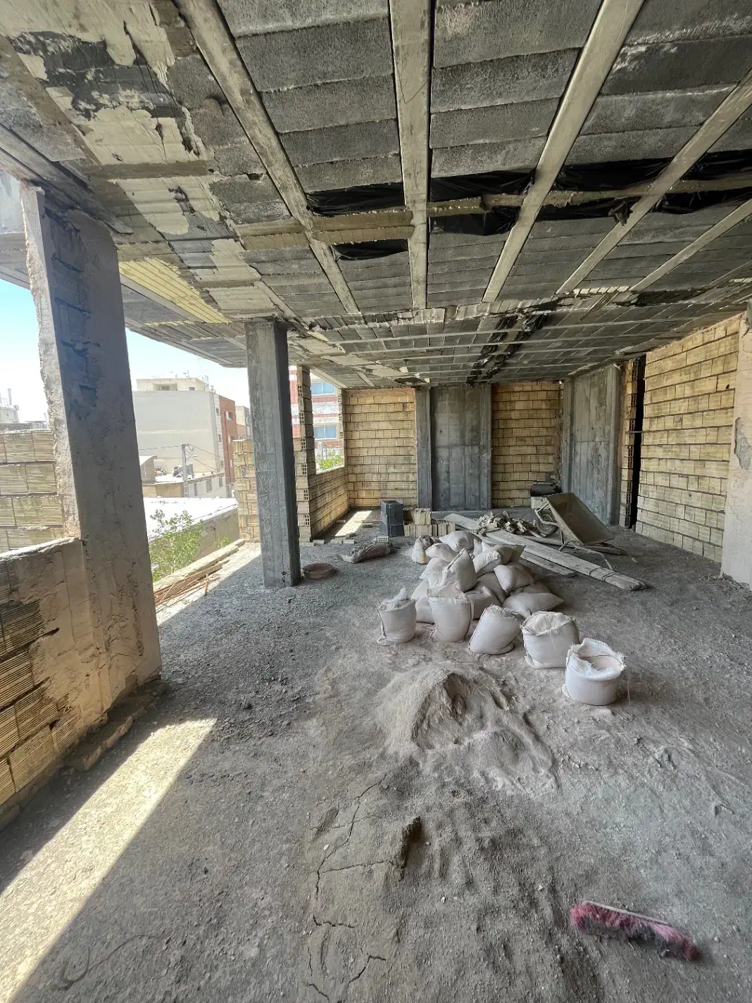 مشارکت در ساخت ۴ طبقه رو پیلوت|مشارکت در ساخت املاک|اصفهان, پوریای ولی|دیوار