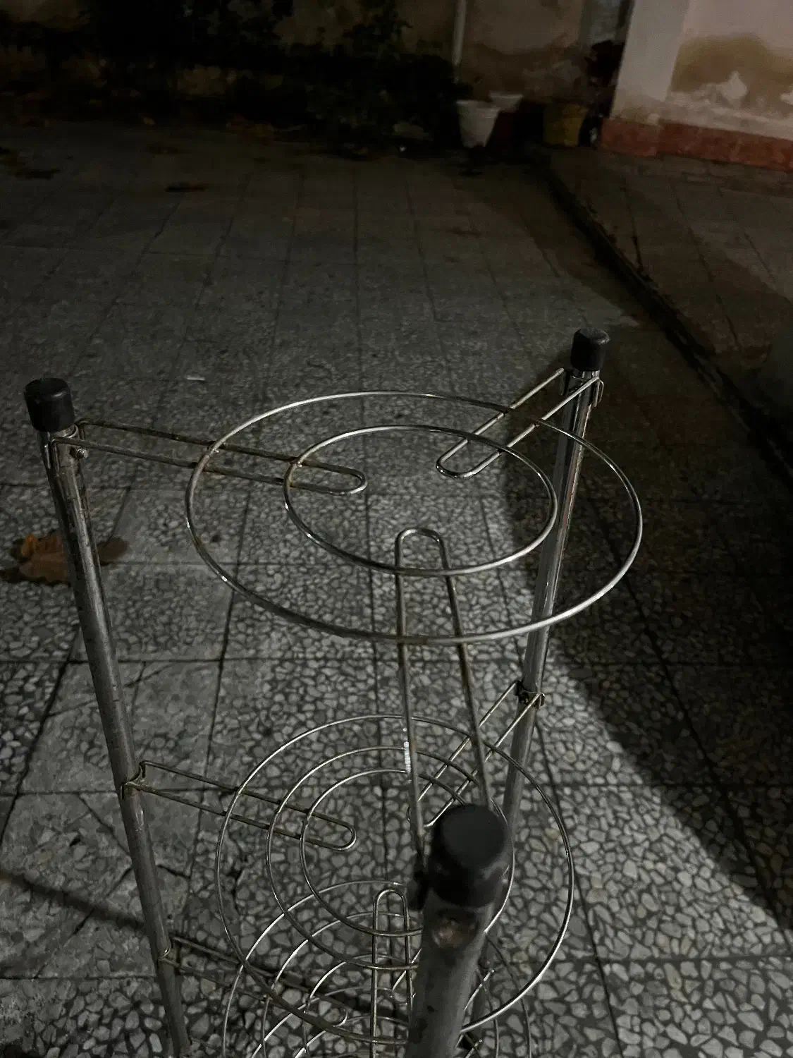 استند قابلمه پنج طبقه|آب‌چکان و نظم‌دهنده ظروف|رشت, یخسازی|دیوار