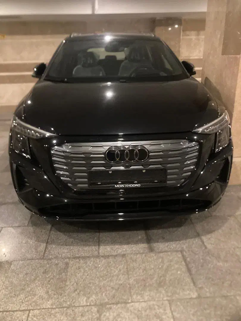 آئودی Q5 ای ترون مشکی(Black package) تیپ ۴ مدل۲۰۲۴|خودرو سواری و وانت|تهران, شهرک نفت|دیوار