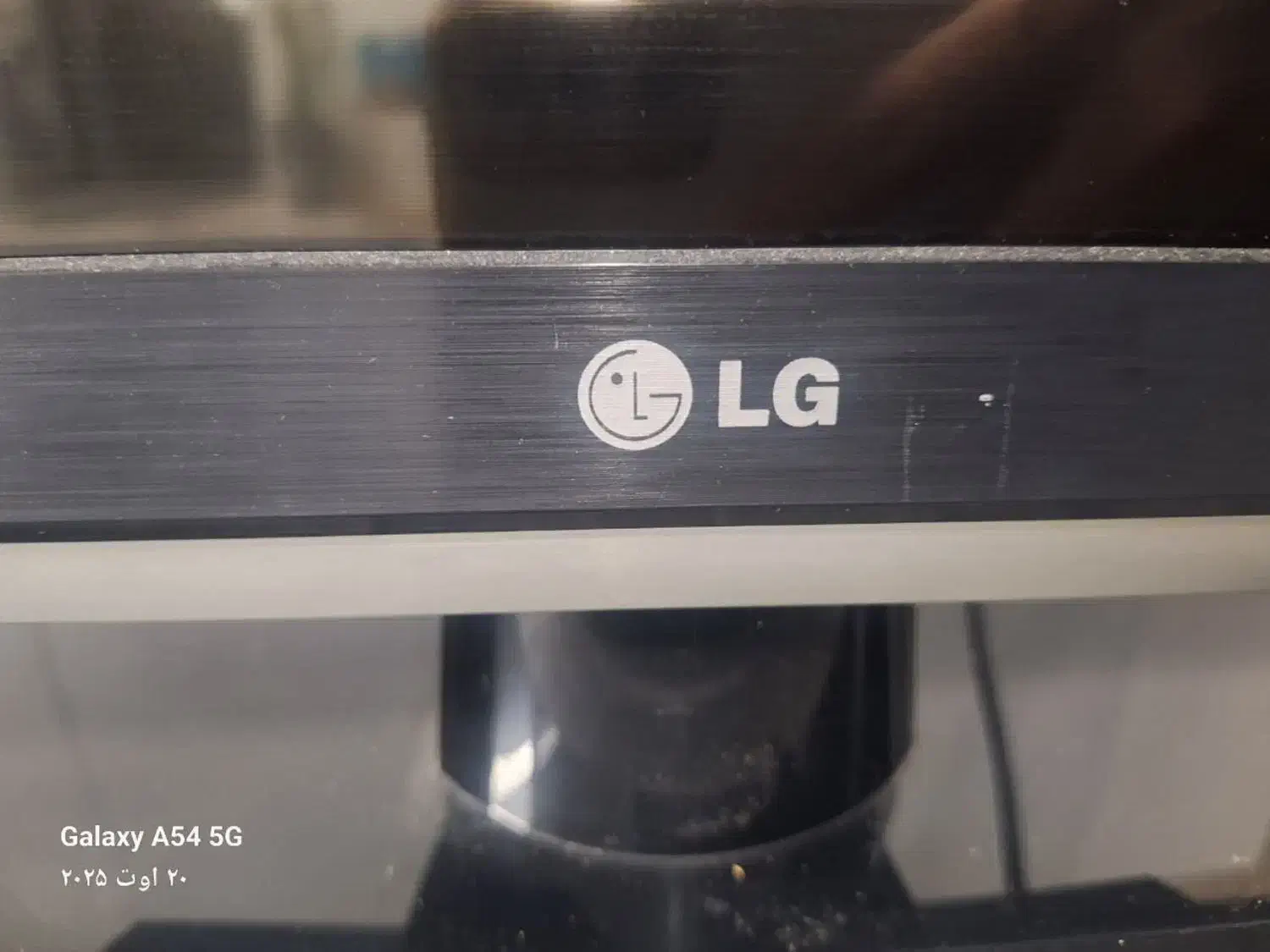 تلویزیون ال جی ۴۲ اینچ|تلویزیون و پروژکتور|قم, علی آباد سعدگان|دیوار