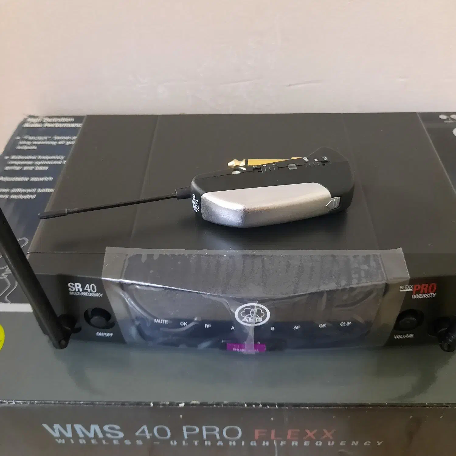 پیکاپ گیتار .میکروفن بیسیم|گیتار، بیس، امپلیفایر|تهران, دبستان|دیوار