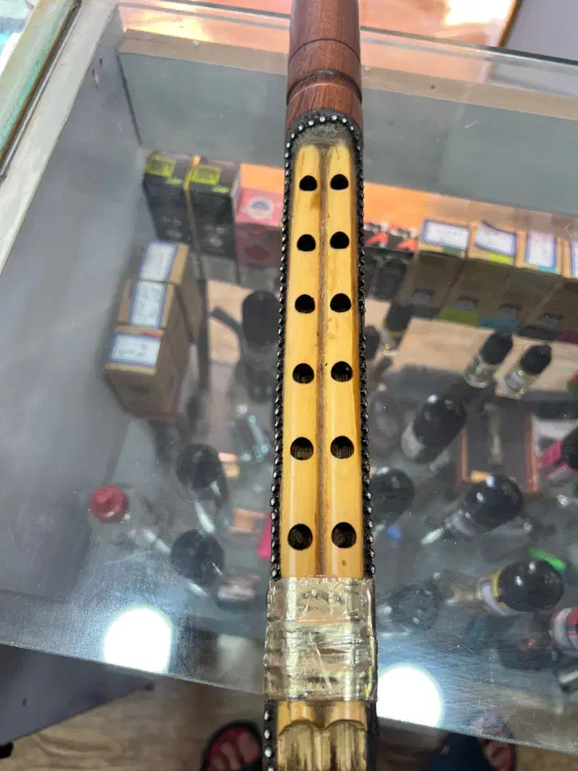 نی تکی و جفتی|سازهای بادی|شیراز, لشکری‎|دیوار