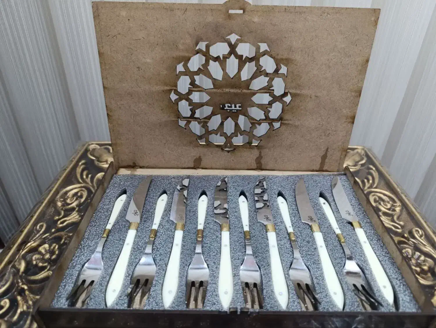 کارد چنگال دستساز و چاقو بابیست سال ضمانت زیر قیمت|حراج|خوی, |دیوار