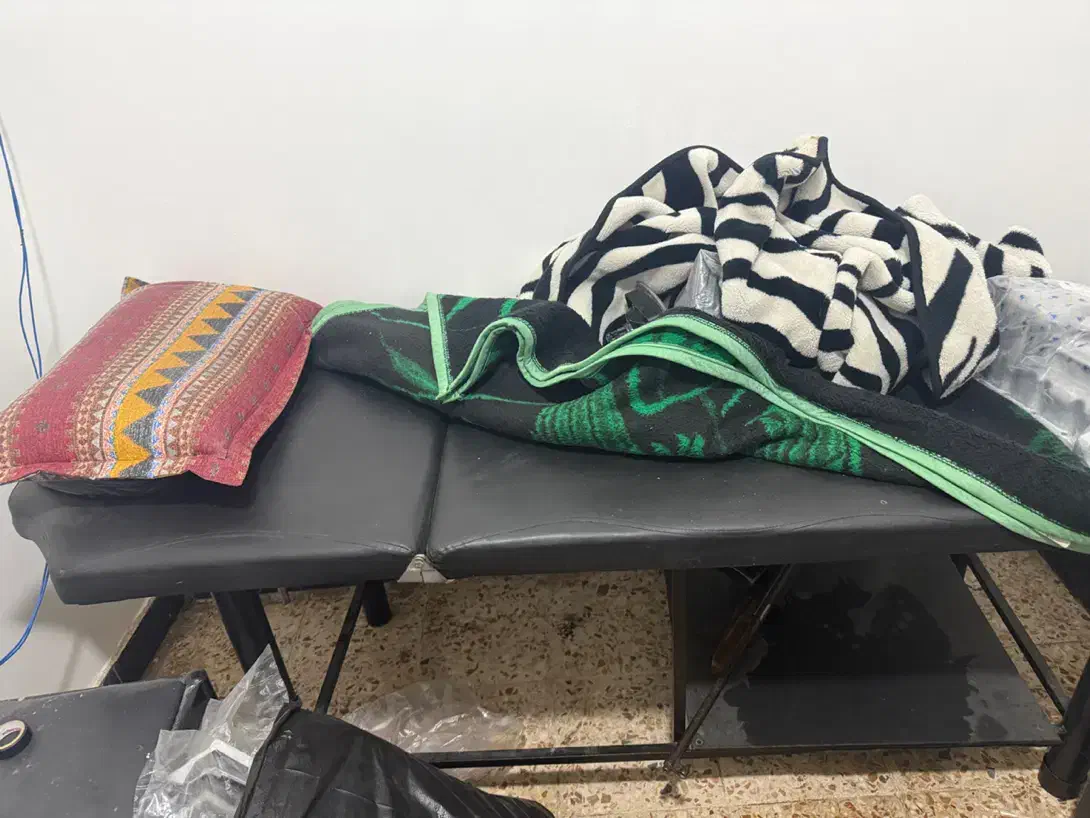 وسایل ارایشگری|آرایشگاه و سالن‌های زیبایی|دهدشت, |دیوار