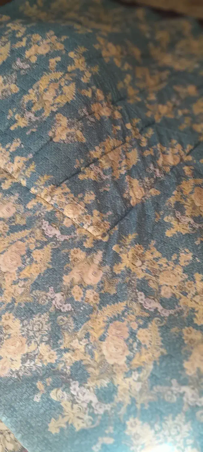 لحاف کرسی اعلا|رختخواب، بالش، پتو|اصفهان, شاهزید|دیوار