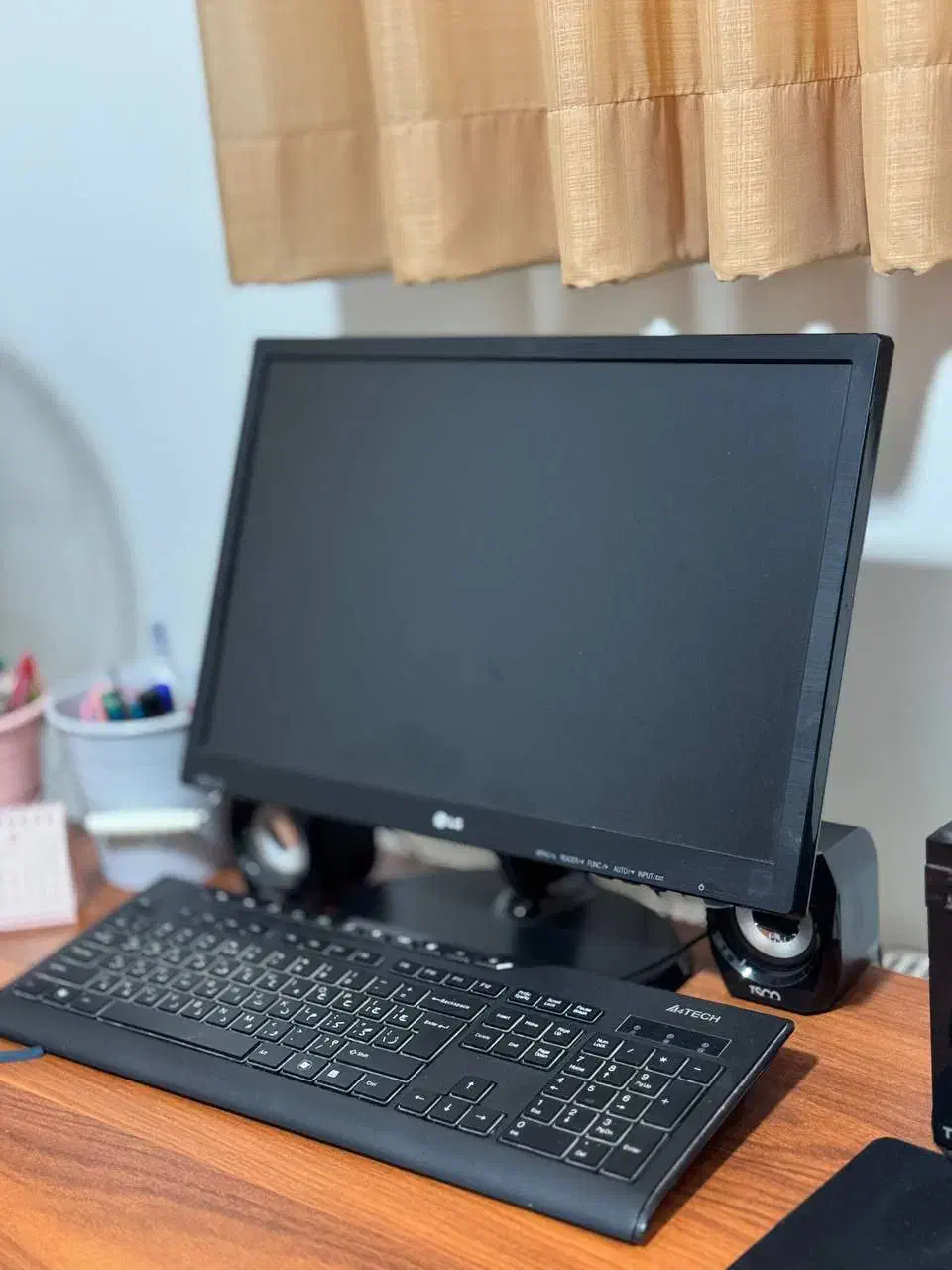 یک ست کامل کامپیوتر  کیس، کامپیوتر، موس و کیبورد .|رایانه رومیزی|کرج, گلشهر|دیوار