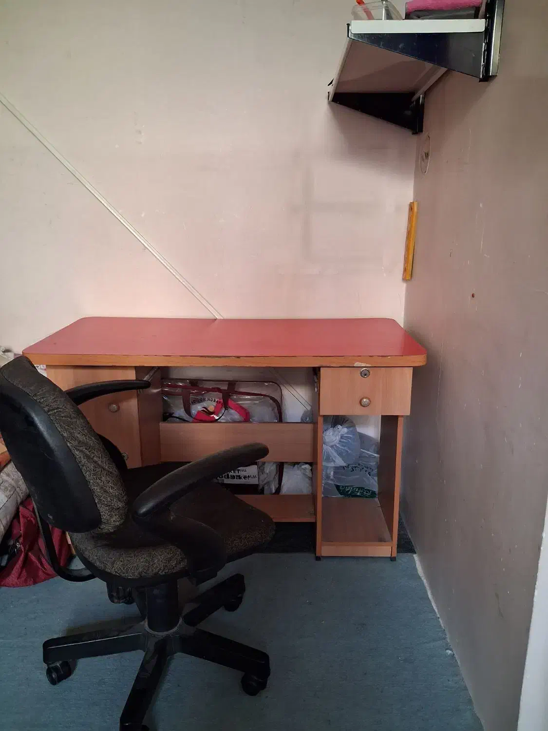 میز و صندلی|صندلی و نیمکت|مشهد, الهیه|دیوار