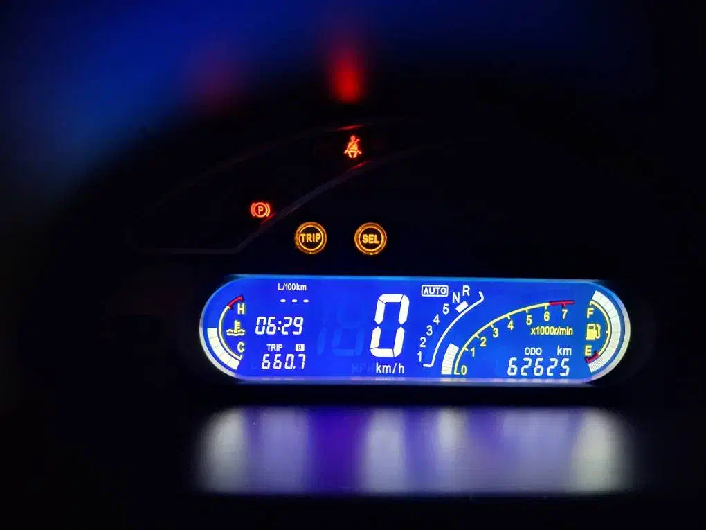 فروش خودرو ام وی ام ۱۱۰ اتوماتیک|خودرو سواری و وانت|تهران, ستارخان|دیوار