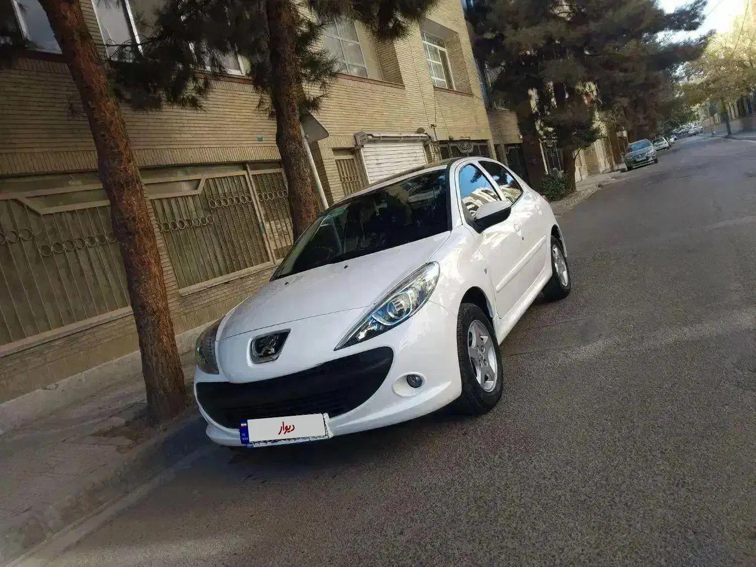 پژو 207 پاناروما دنده ای مدل 1403|خودرو سواری و وانت|مشهد, یاس|دیوار