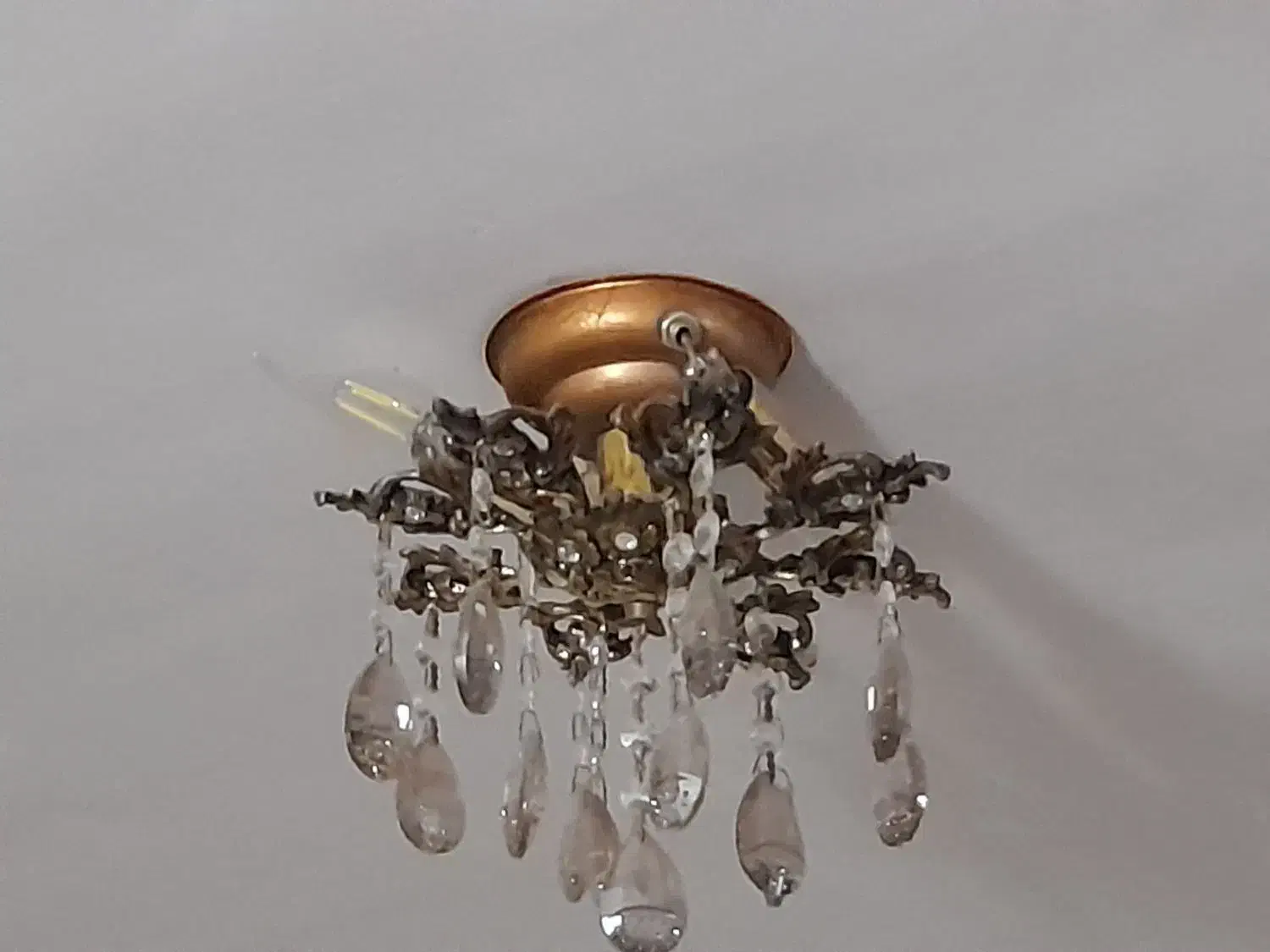 لوستر سقفی برنزی ۲ شعله|لوستر و چراغ آویز|رشت, دیانتی|دیوار