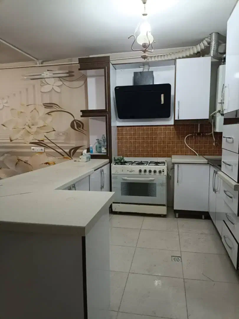 آپارتمان تک خوابه ۸۰ متر طبقه دوم|اجارهٔ آپارتمان|شیراز, کوشک میدان|دیوار