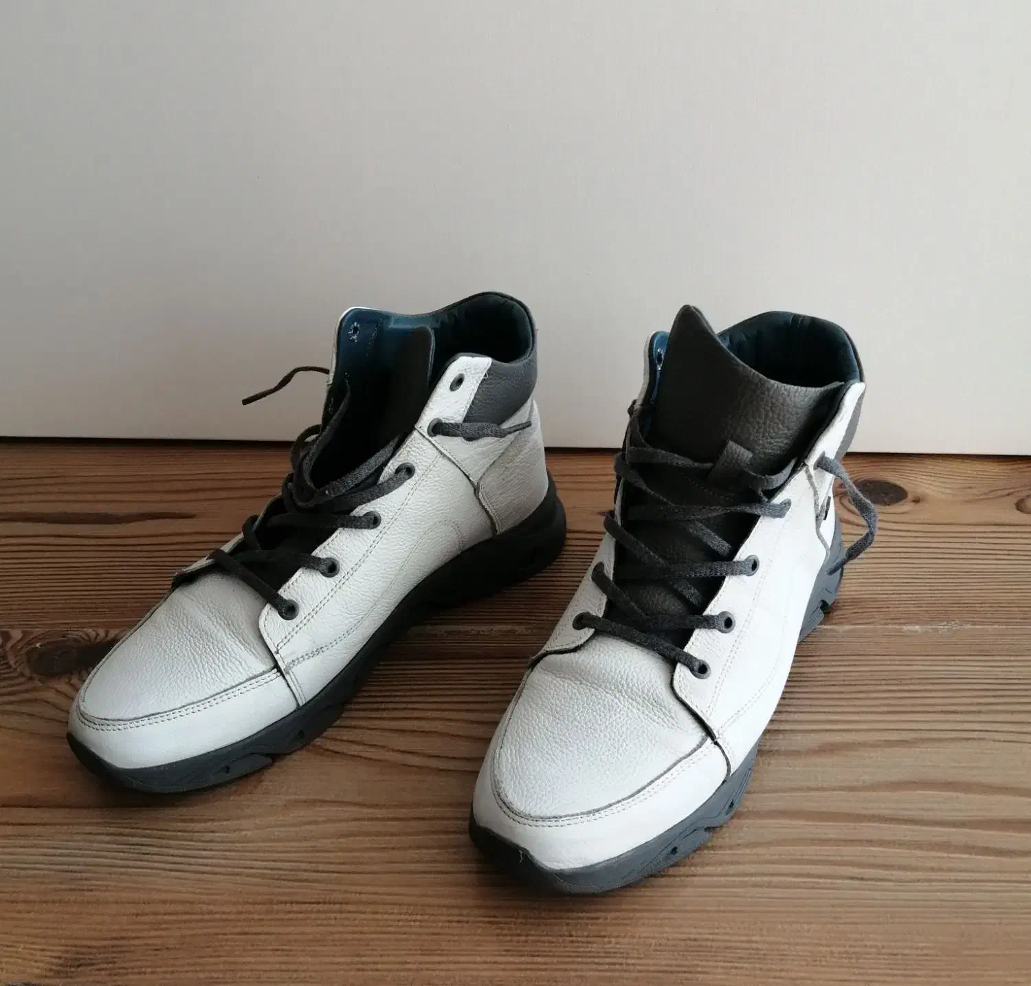 نیم بوت چرم طبیعی|کیف، کفش، کمربند|نجف‌آباد, طالقانی|دیوار